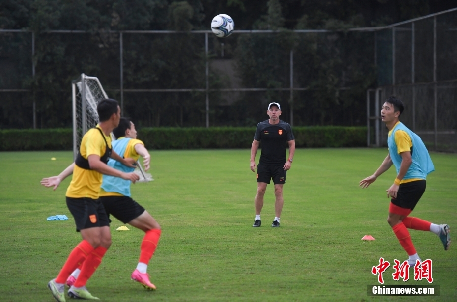 伊万科维奇因国足世预赛出局遭解职 久尔杰维奇