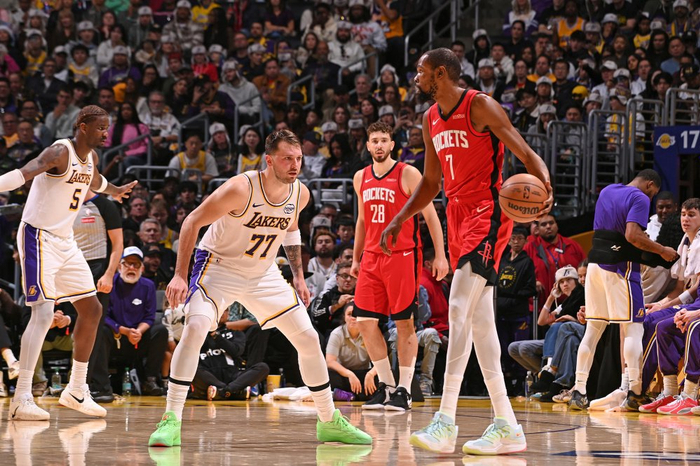 湖人火箭西部第三卡位战东契奇詹姆斯对决引爆