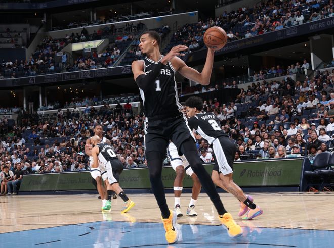 森林狼加时逆转火箭，西部排名格局生变