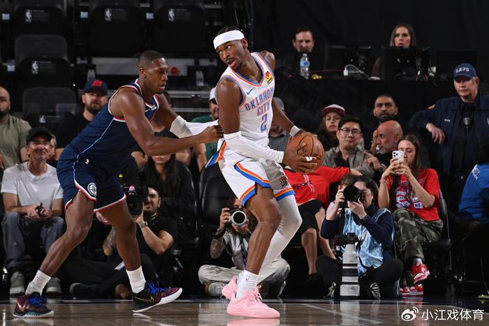 雷霆客场力克快船锁定常规赛冠军