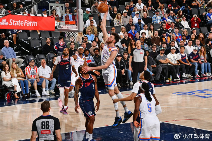 雷霆客场力克快船锁定常规赛冠军